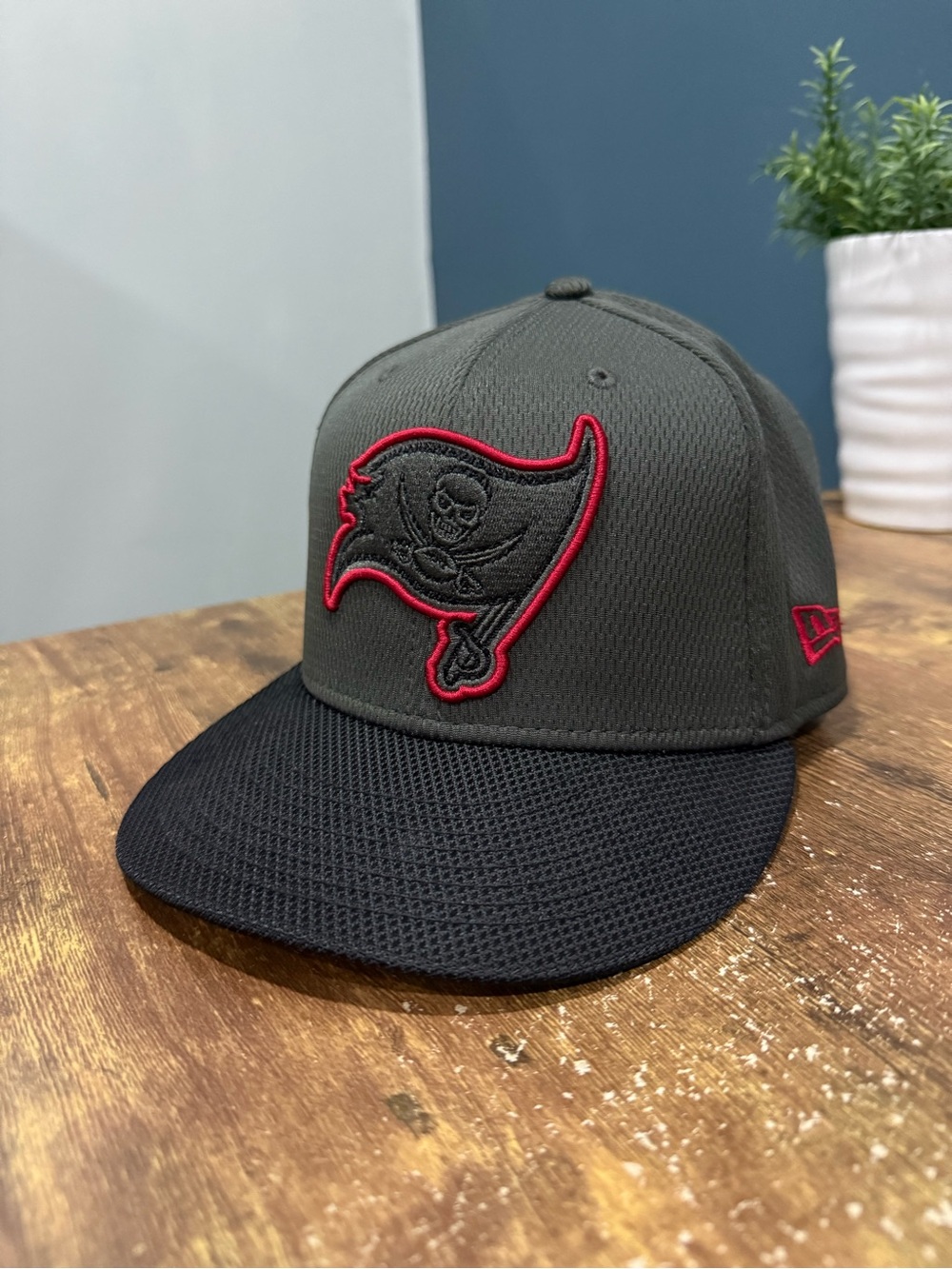 Tampa Bay Buccaneers New Era 9Fifty SnapBack Hat Cap Super Bowl LIV Tom Brady